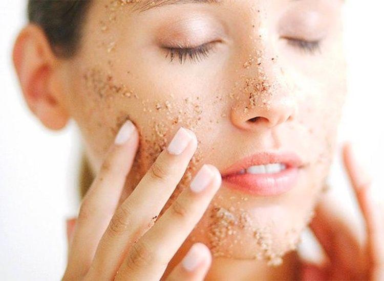 Những lưu ý cần biết khi tẩy tế bào chết cho da nhạy cảm